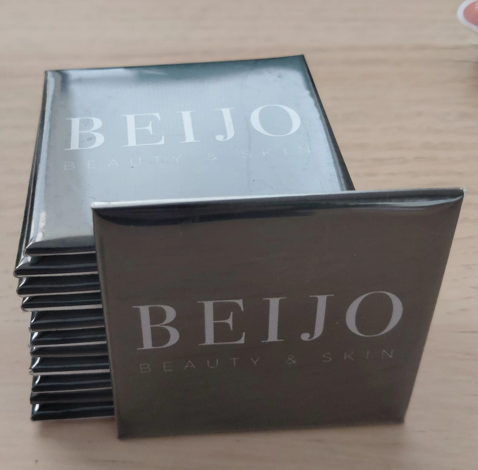 Stack Beijo mags